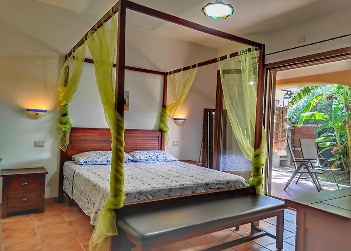 Apartment Casa Serenas, A 5 Minuti Dal Mare Con Parcheggio, Clima E Tutto Il Necessario Per La Tua In Relax Castiadas