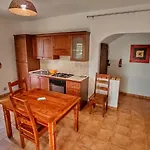 Casa Serenas, A 5 Minuti Dal Mare Con Parcheggio, Clima E Tutto Il Necessario Per La Tua In Relax Lejlighed