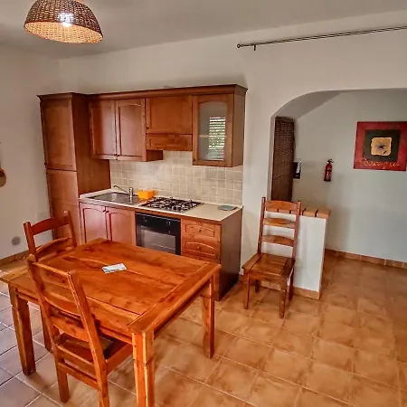 Casa Serenas, A 5 Minuti Dal Mare Con Parcheggio, Clima E Tutto Il Necessario Per La Tua In Relax דירה