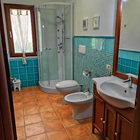 Casa Serenas, A 5 Minuti Dal Mare Con Parcheggio, Clima E Tutto Il Necessario Per La Tua In Relax Castiadas