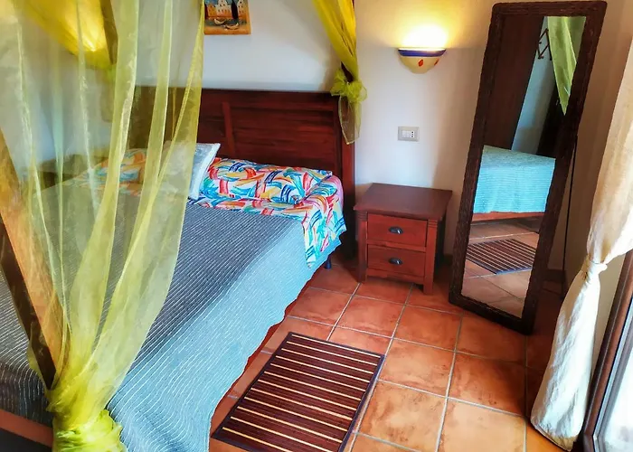 Casa Serenas, A 5 Minuti Dal Mare Con Parcheggio, Clima E Tutto Il Necessario Per La Tua In Relax 카스티아다스